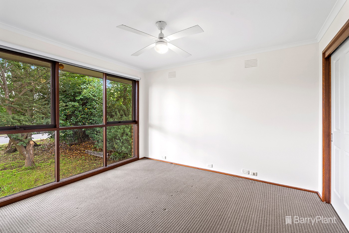 12 Cheviot Avenue, Coldstream, VIC 3770, Coldstream - Thumbnail 2
