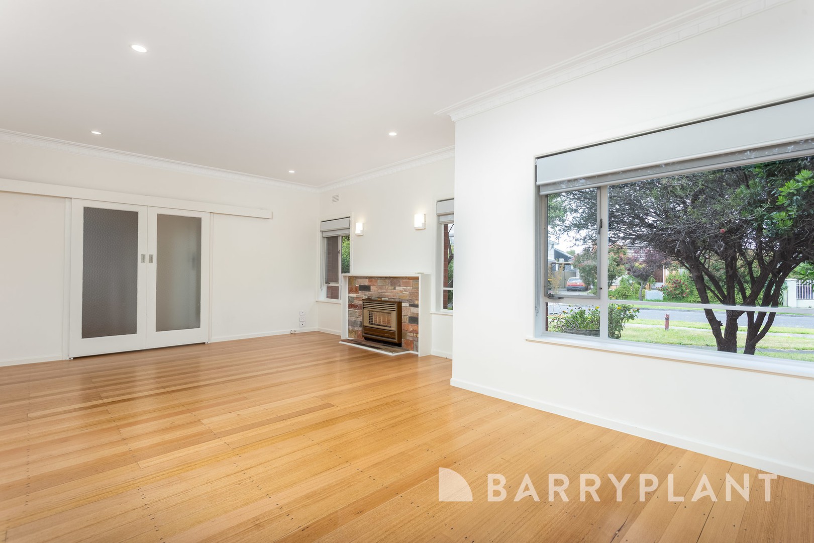 12 Chifley Avenue, Altona, VIC 3018, Altona - Thumbnail 4
