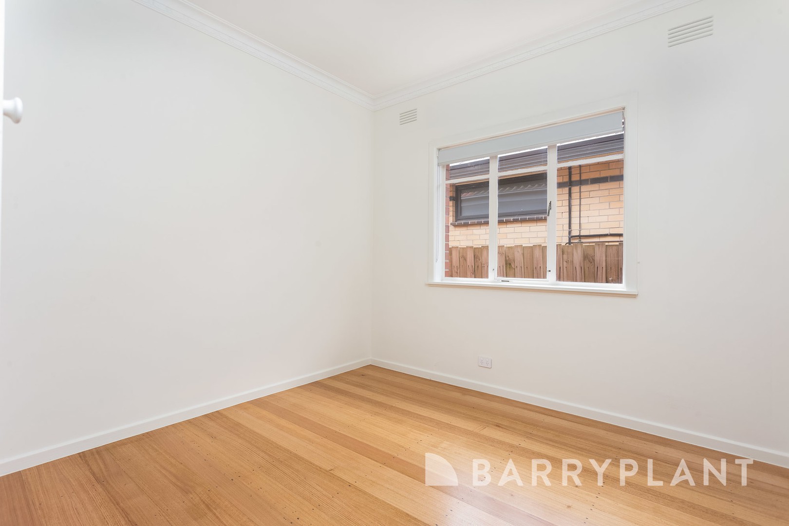 12 Chifley Avenue, Altona, VIC 3018, Altona - Thumbnail 6