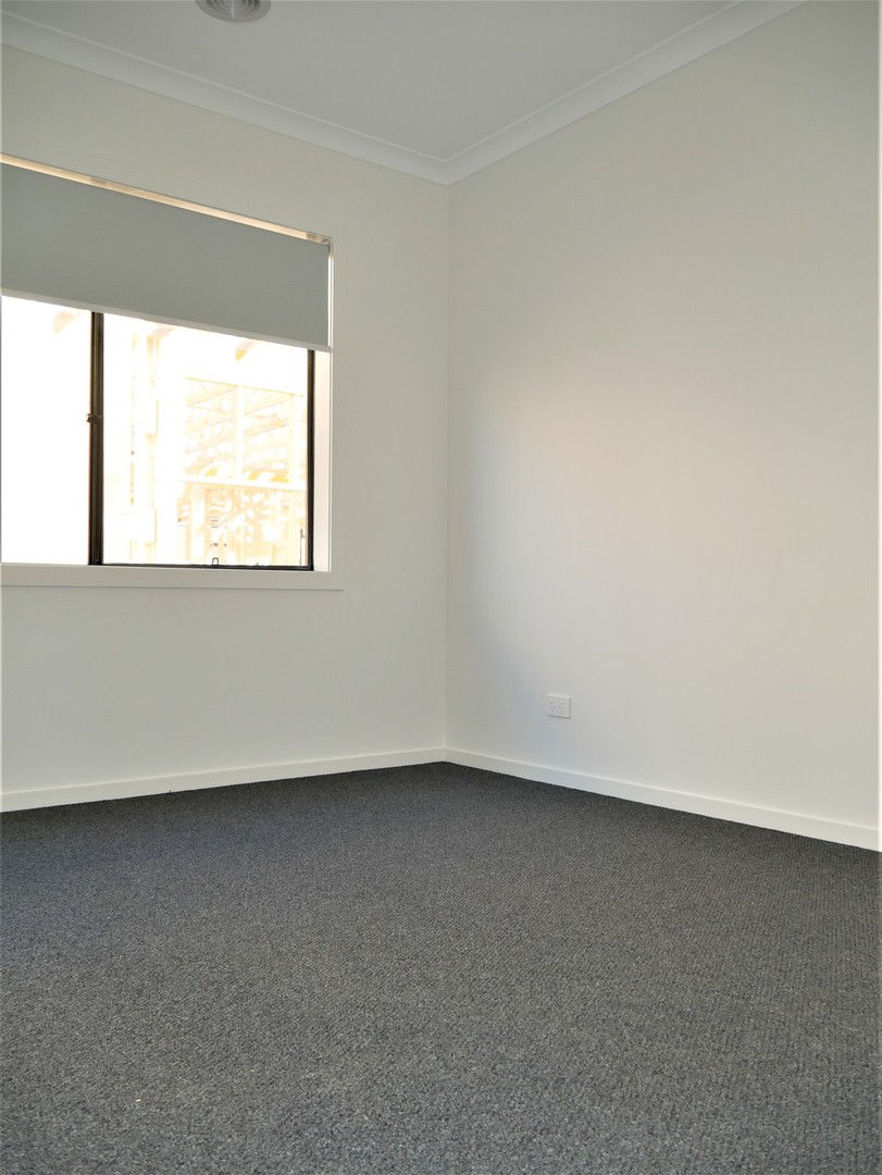 12 Chorley Street, Strathtulloh, VIC 3338, Strathtulloh - Thumbnail 6