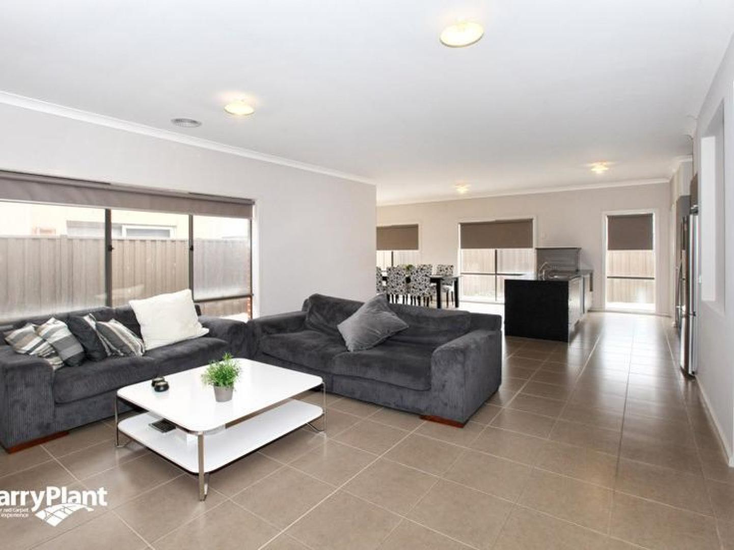 12 Clarendon Avenue, Craigieburn, VIC 3064, Craigieburn - Thumbnail 5