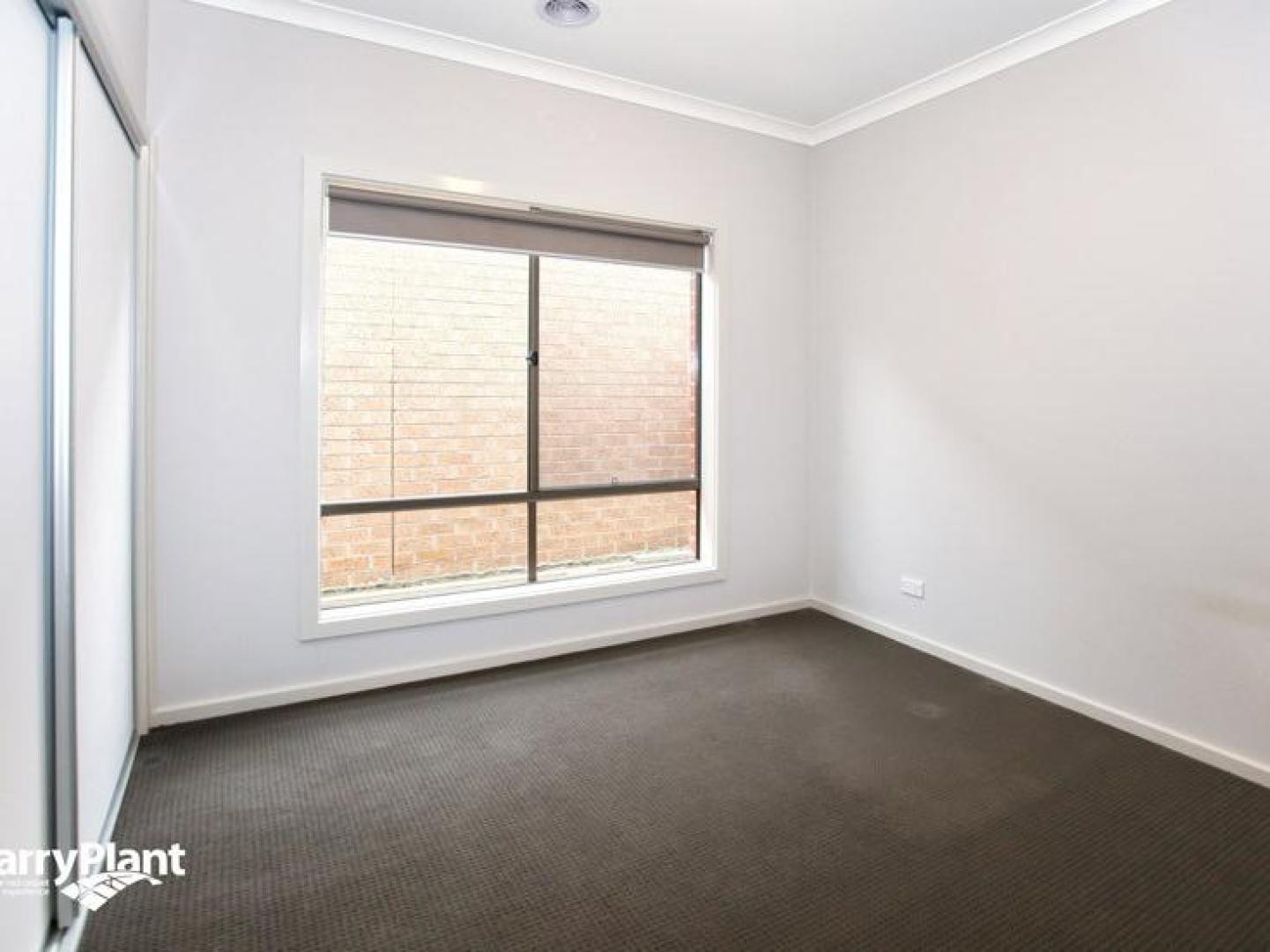 12 Clarendon Avenue, Craigieburn, VIC 3064, Craigieburn - Thumbnail 6