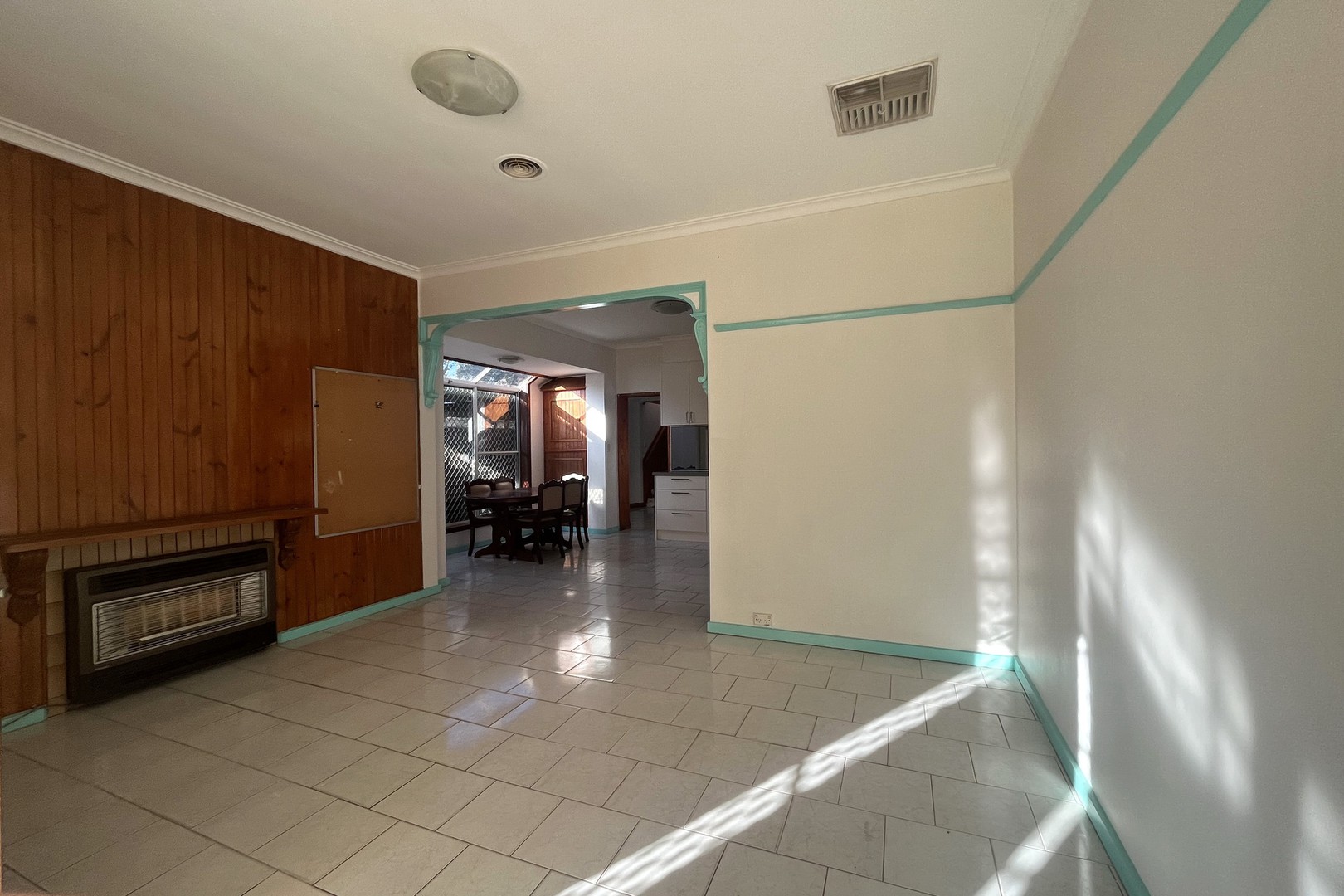 12 Clinnick Street, Reservoir, VIC 3073, Reservoir - Thumbnail 5