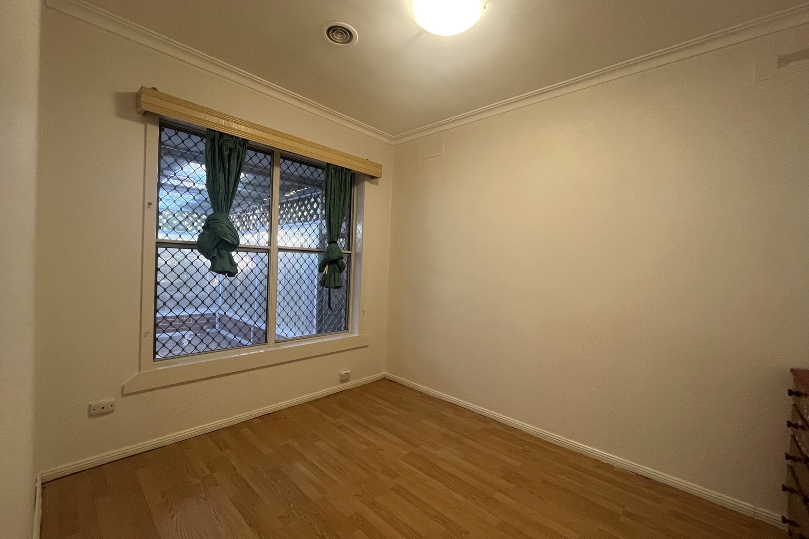 12 Clinnick Street, Reservoir, VIC 3073, Reservoir - Thumbnail 7