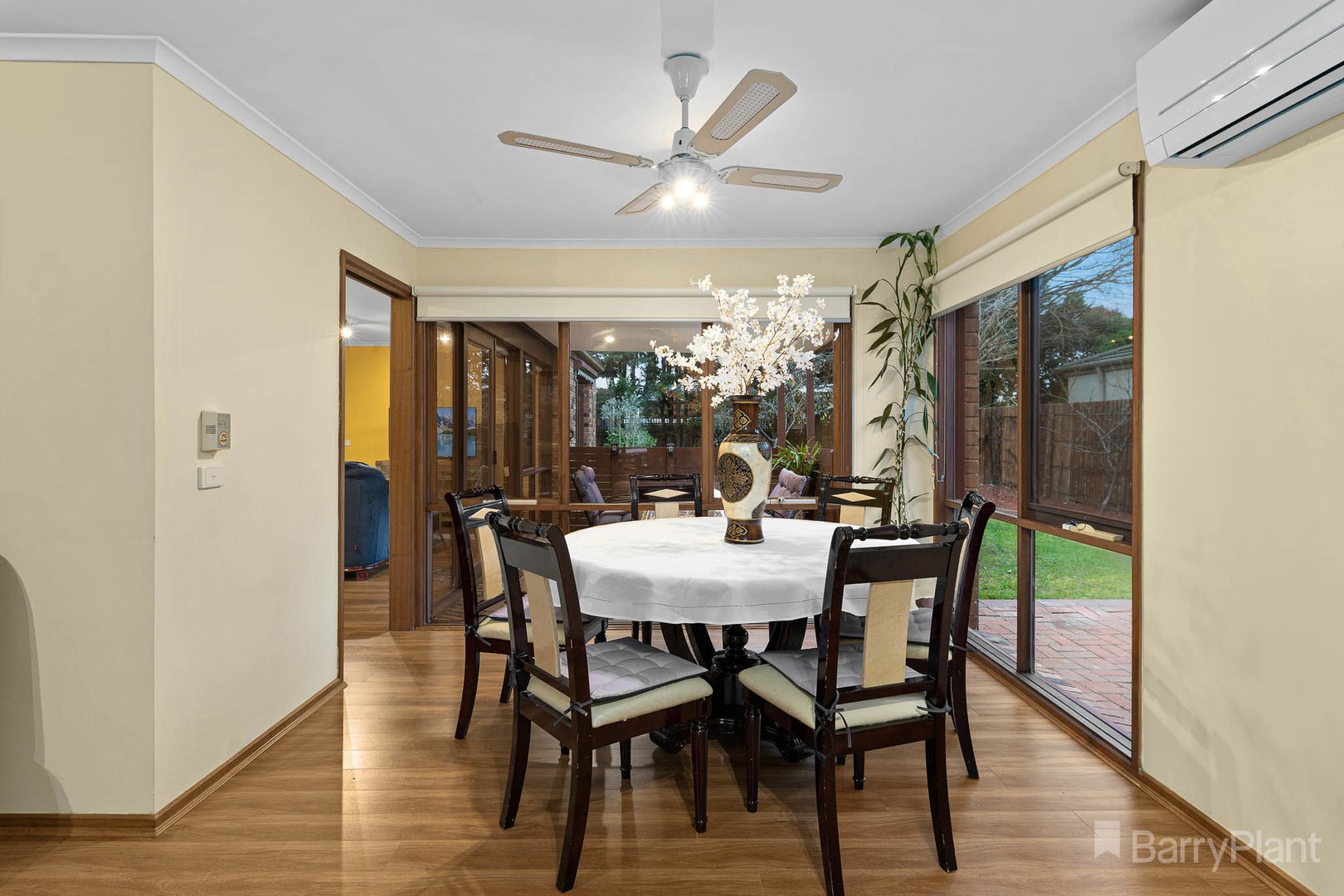 12 Cobblestone Avenue, Narre Warren South, VIC 3805, Narre Warren South - Thumbnail 5