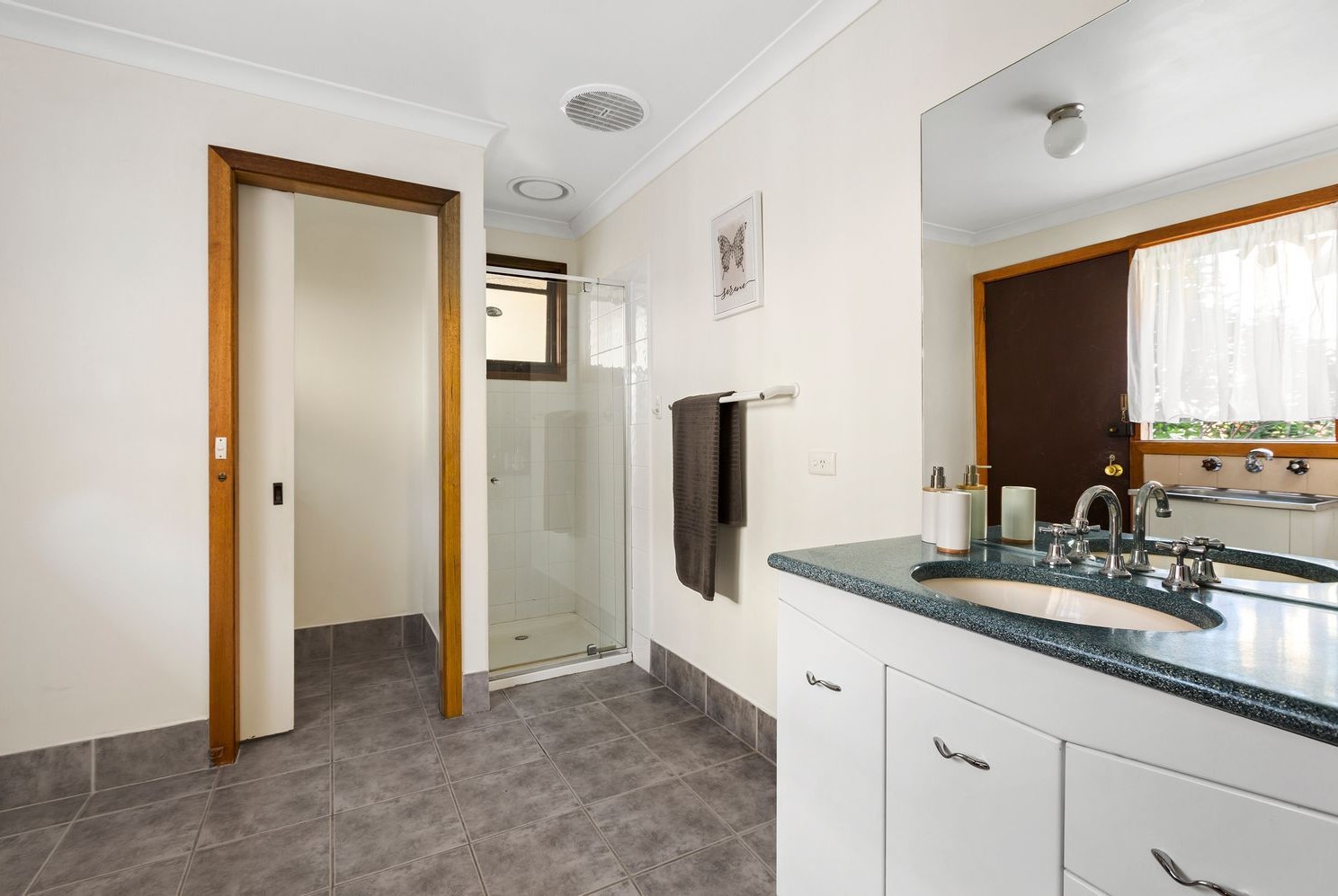 12 Cochrane Street, Mitcham, VIC 3132, Mitcham - Thumbnail 4