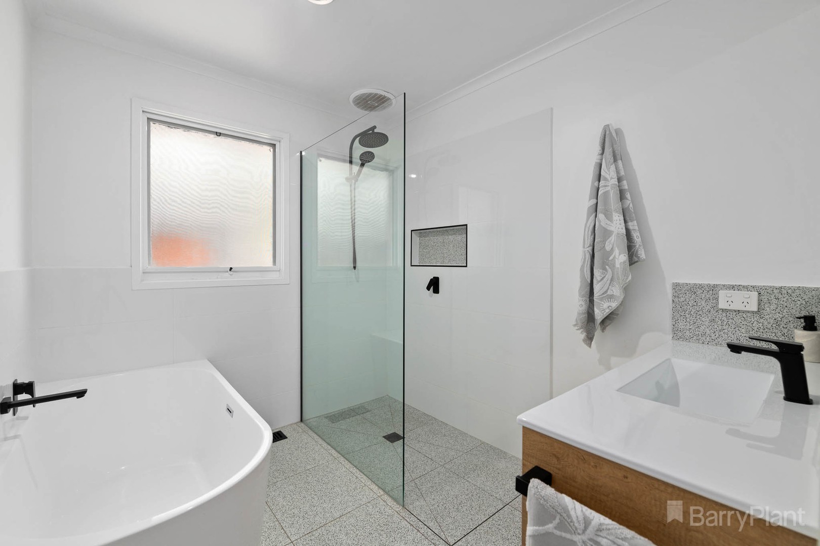 12 Coonara CourtNarre Warren, VIC 3805, Narre Warren - Thumbnail 7