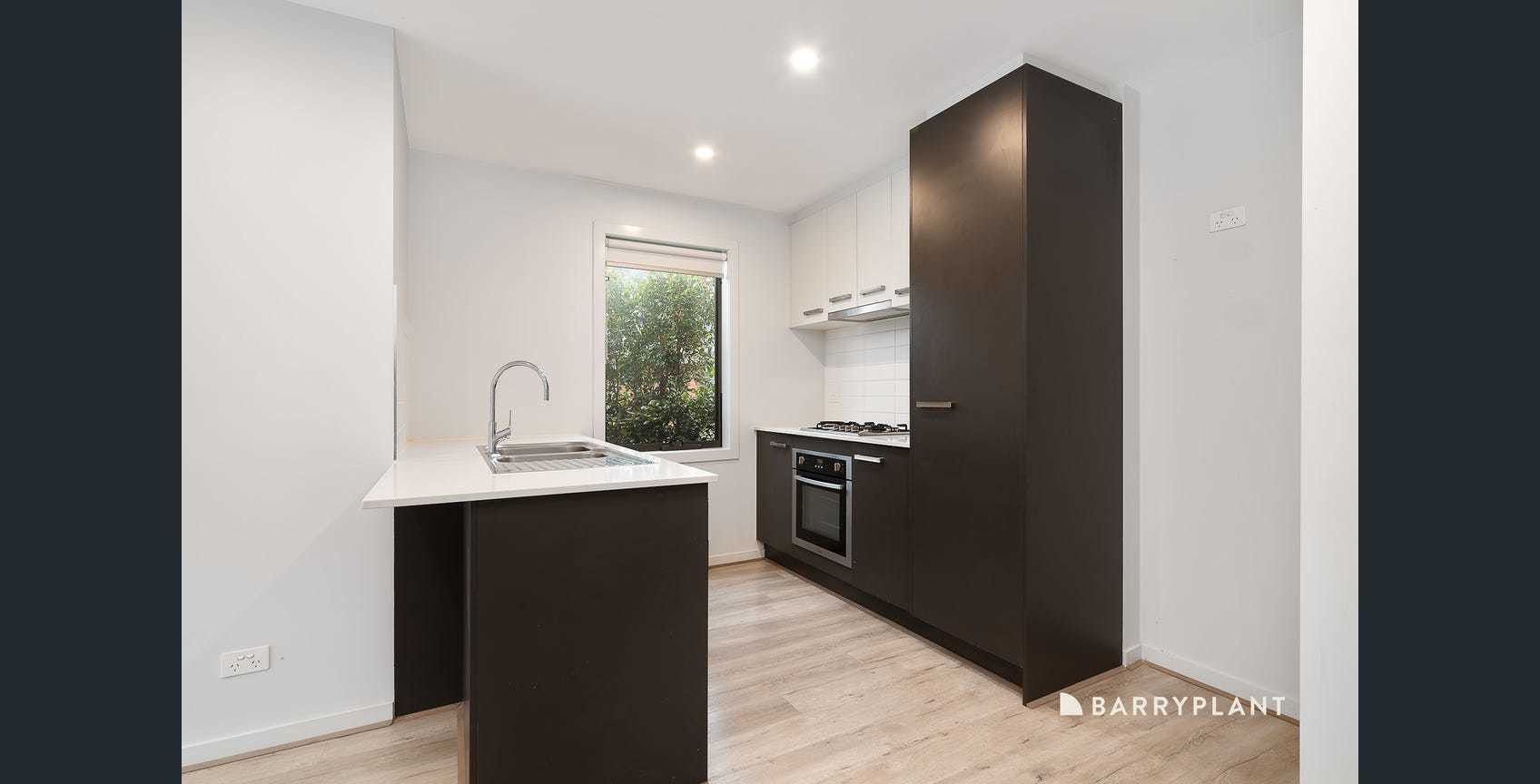 12 Copper Lane, Hadfield, VIC 3046 - Thumbnail 2 - 02/04/2026