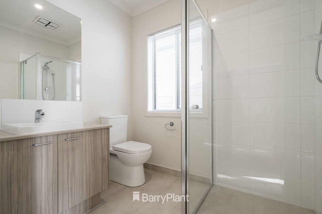 12 Corymbia Street, Mount Duneed, VIC 3217, Mount Duneed - Thumbnail 3