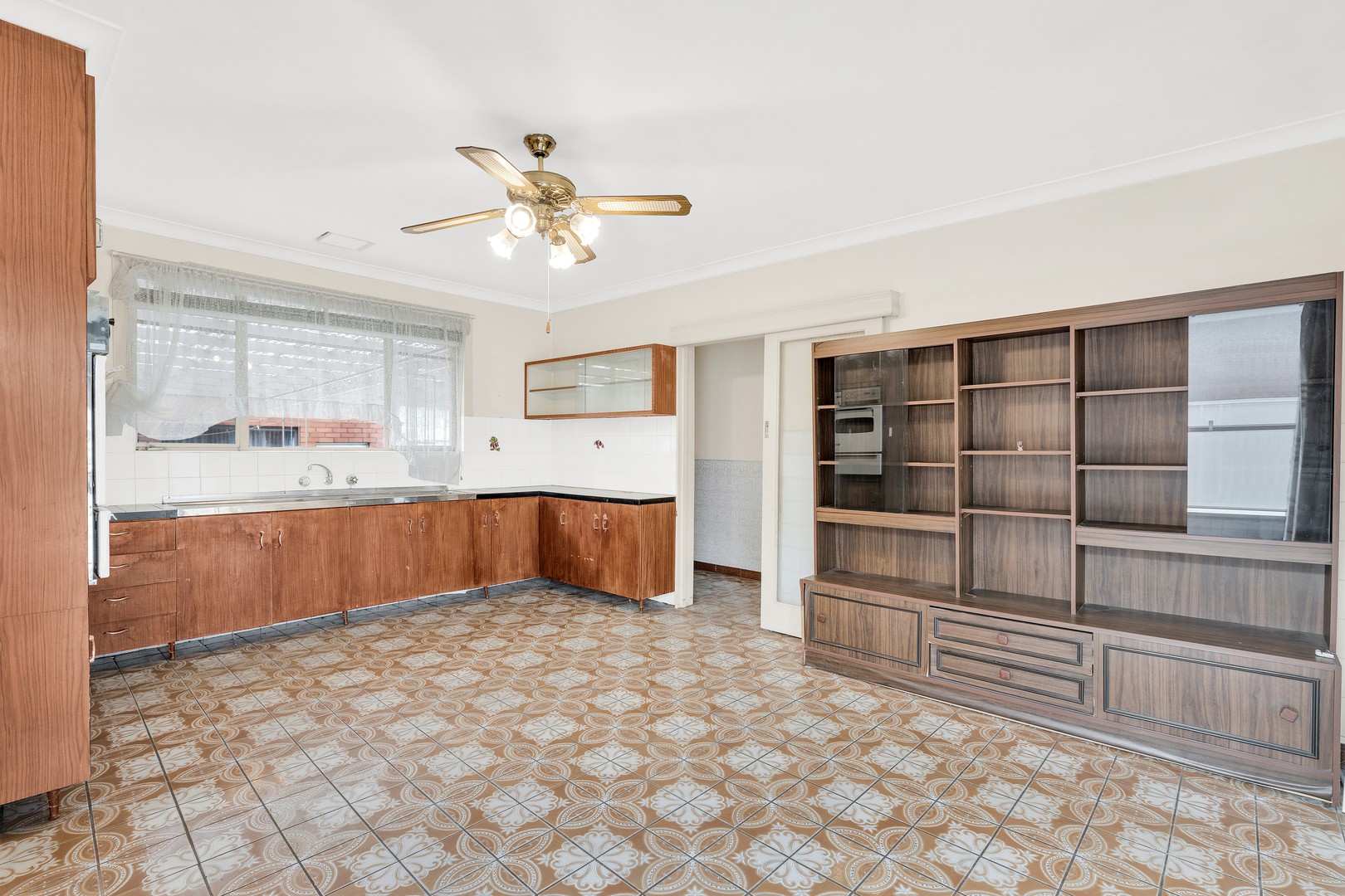 12 Cosmos Street, Glenroy, VIC 3046, Glenroy - Thumbnail 3