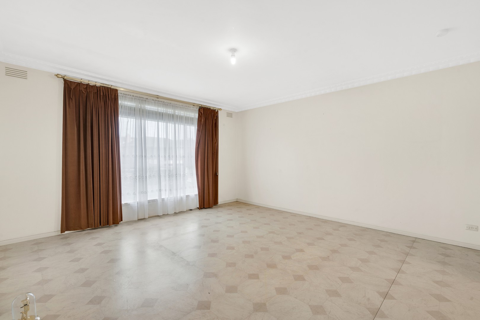12 Cosmos Street, Glenroy, VIC 3046, Glenroy - Thumbnail 5