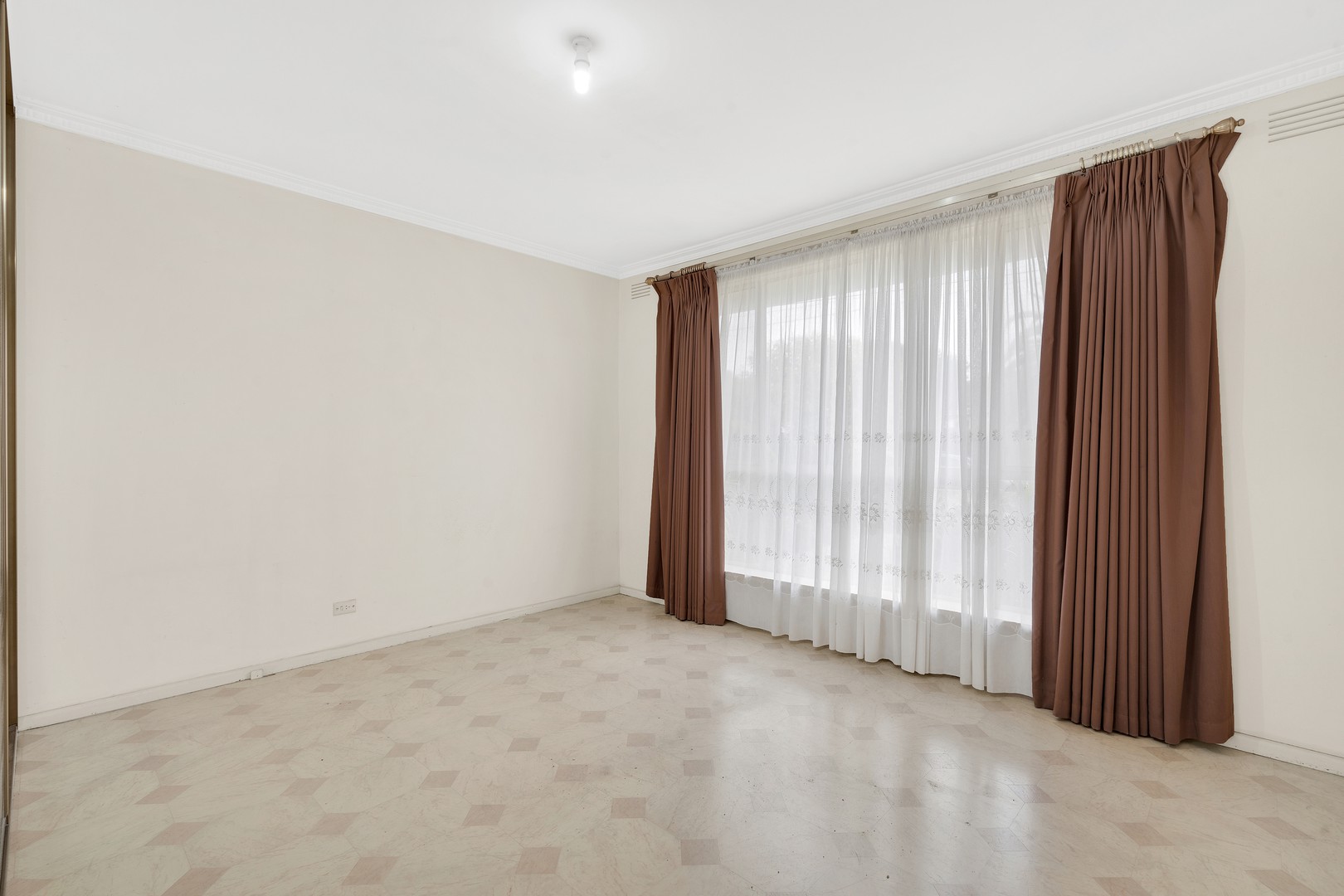 12 Cosmos Street, Glenroy, VIC 3046, Glenroy - Thumbnail 7
