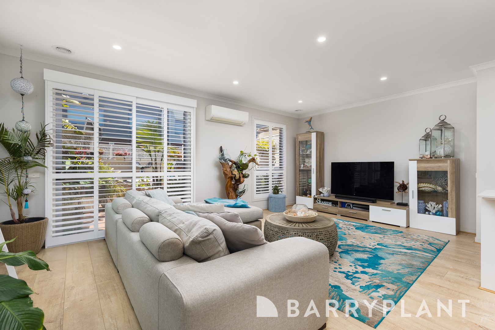 12 Crombie Lane, Point Cook, VIC 3030, Point Cook - Thumbnail 5