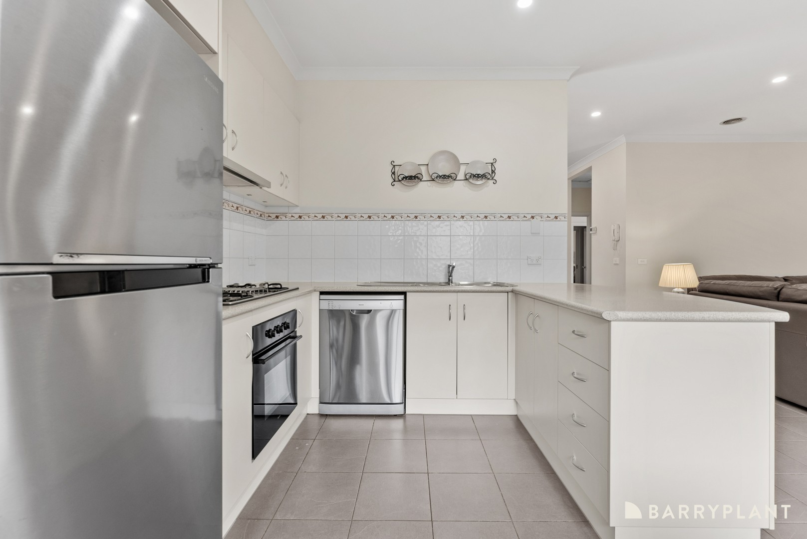 12 Cullen Terrace, Caroline Springs, VIC 3023, Caroline Springs - Thumbnail 4