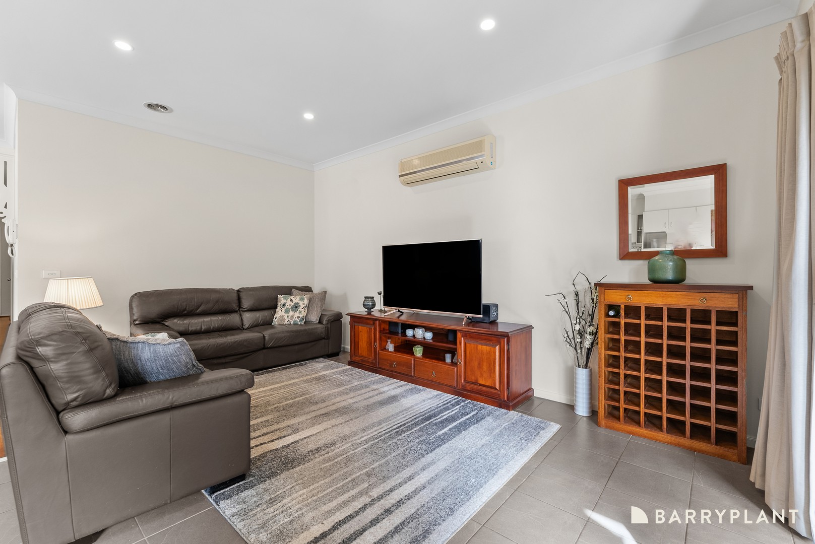 12 Cullen Terrace, Caroline Springs, VIC 3023, Caroline Springs - Thumbnail 7
