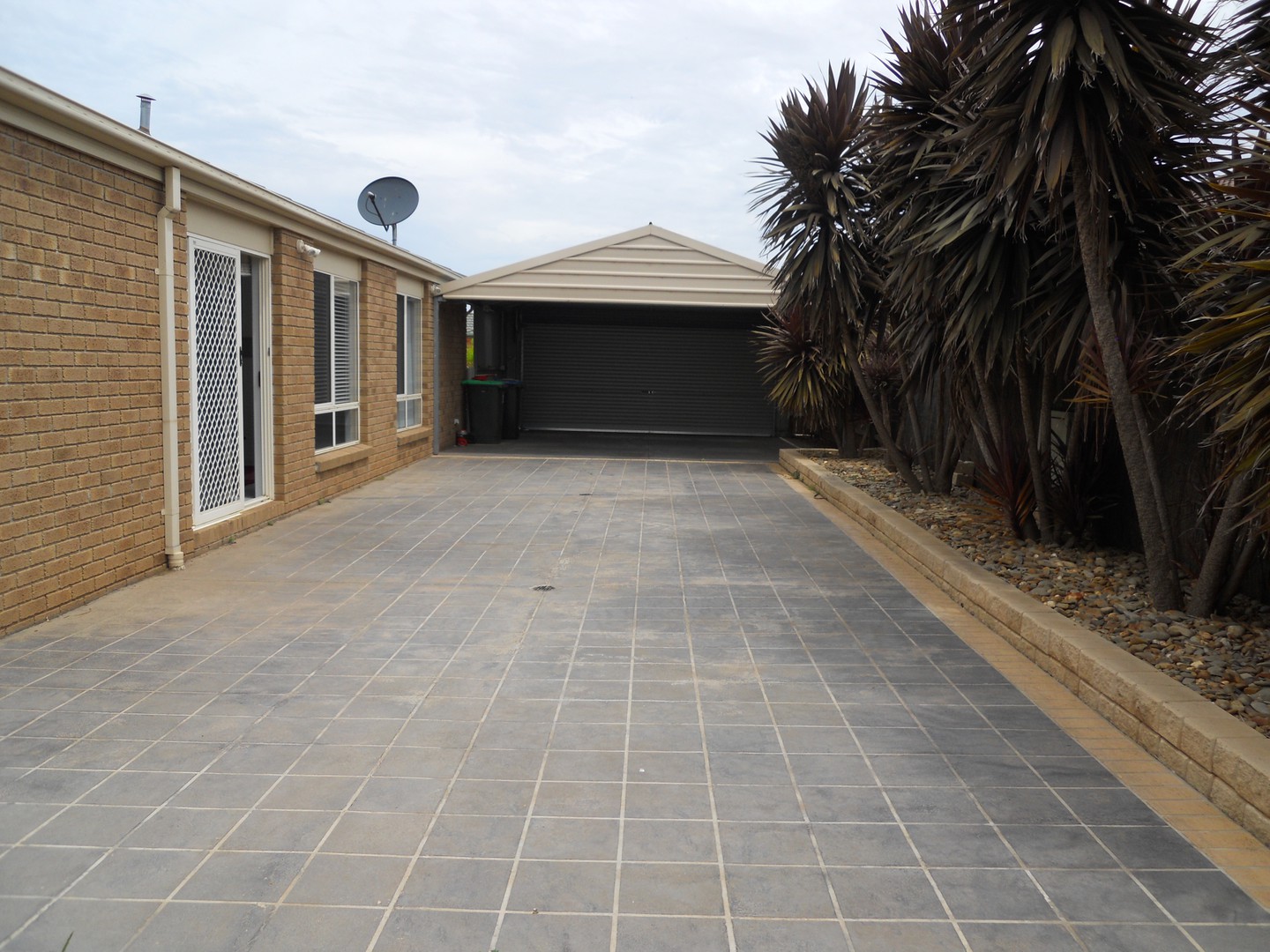 12 Damask Drive, Tarneit, VIC 3029, Tarneit - Thumbnail 6