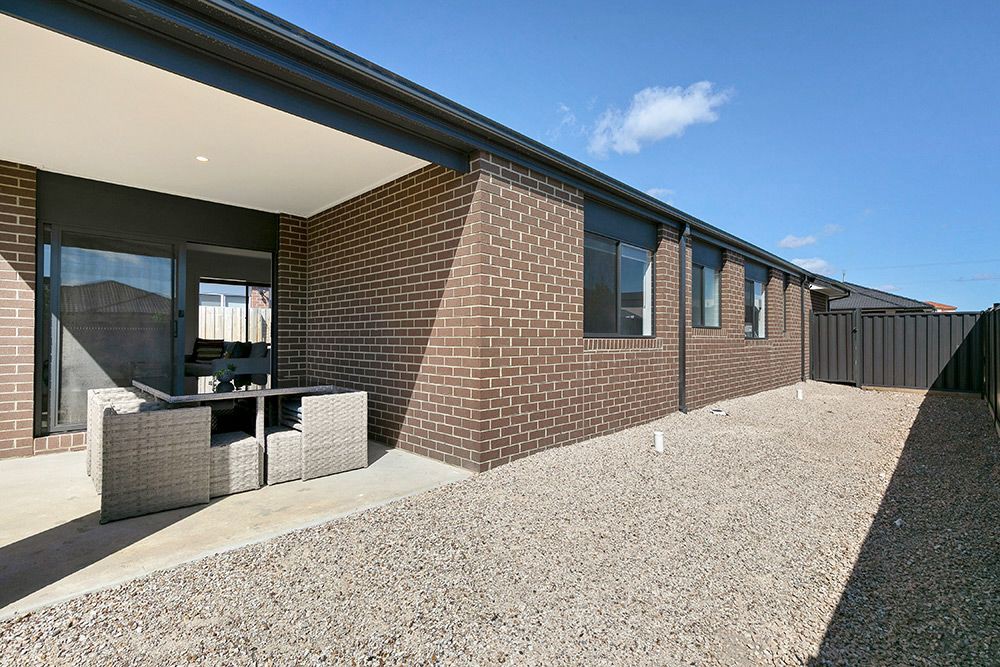 12 Darmain DriveGreenvale, vic 3059  - Leased, Greenvale - Thumbnail 7