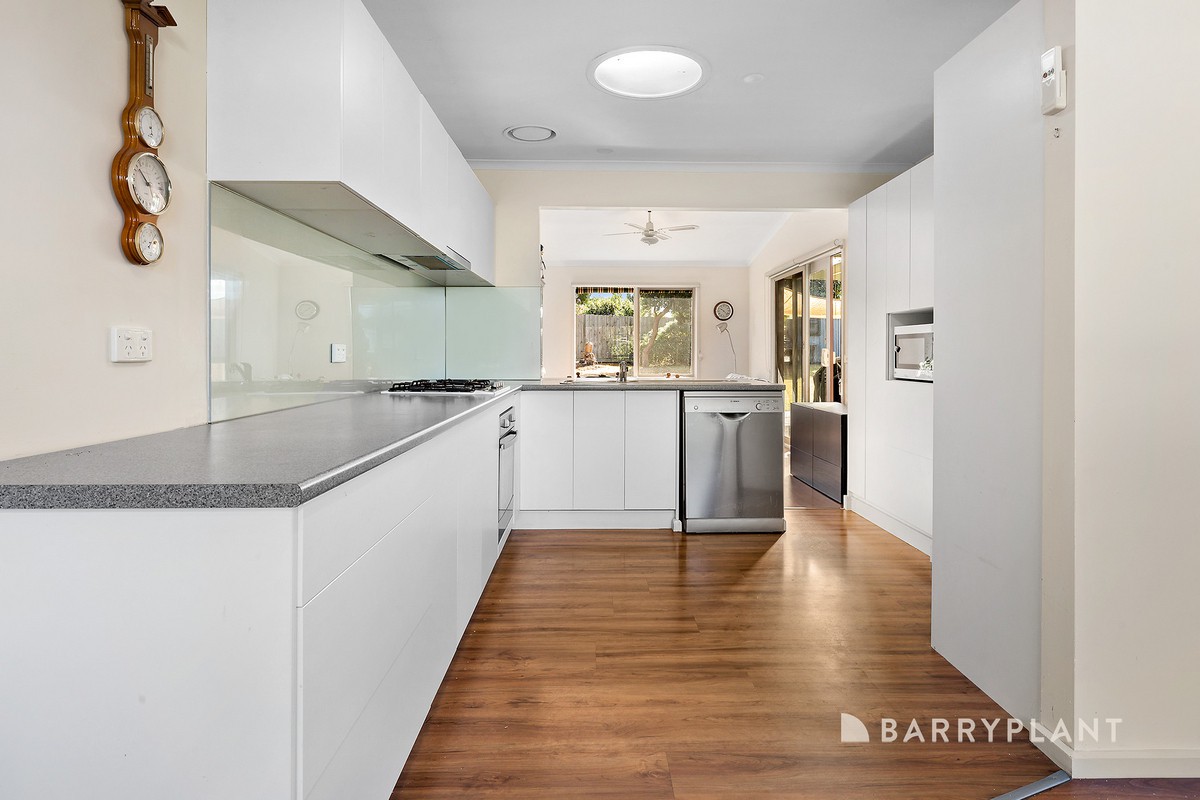 12 Devon Court, Rosebud, VIC 3939, Rosebud - Thumbnail 3