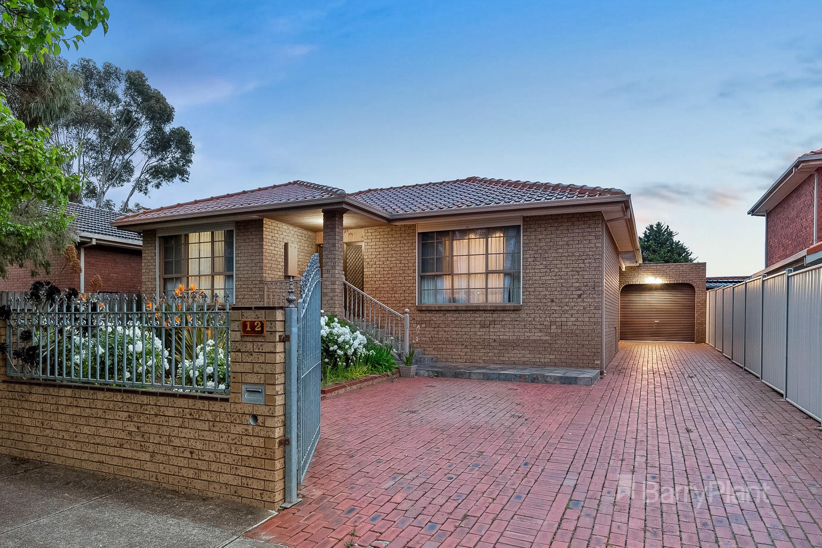 12 Dongola Road, Keilor Downs, VIC 3038, Keilor Downs - Thumbnail 2
