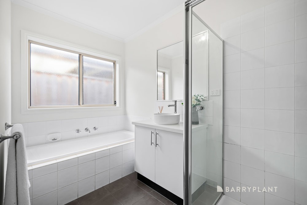 12 Dove Terrace, South Morang, VIC 3752, South Morang - Thumbnail 7