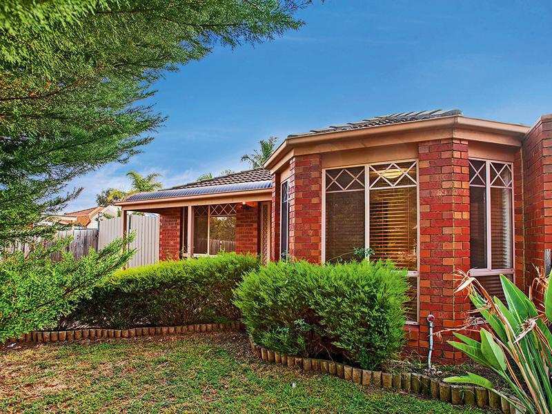 12 Duneed Way, Delahey, VIC 3037, Delahey - Thumbnail 2