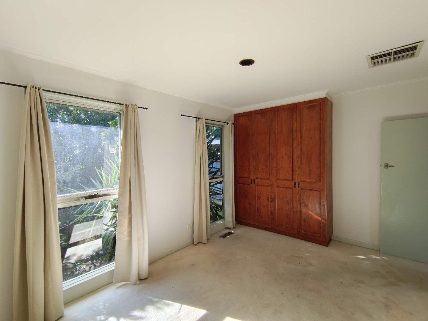 12 Dunlavin Road, Nunawading, VIC 3131, Nunawading - Thumbnail 4