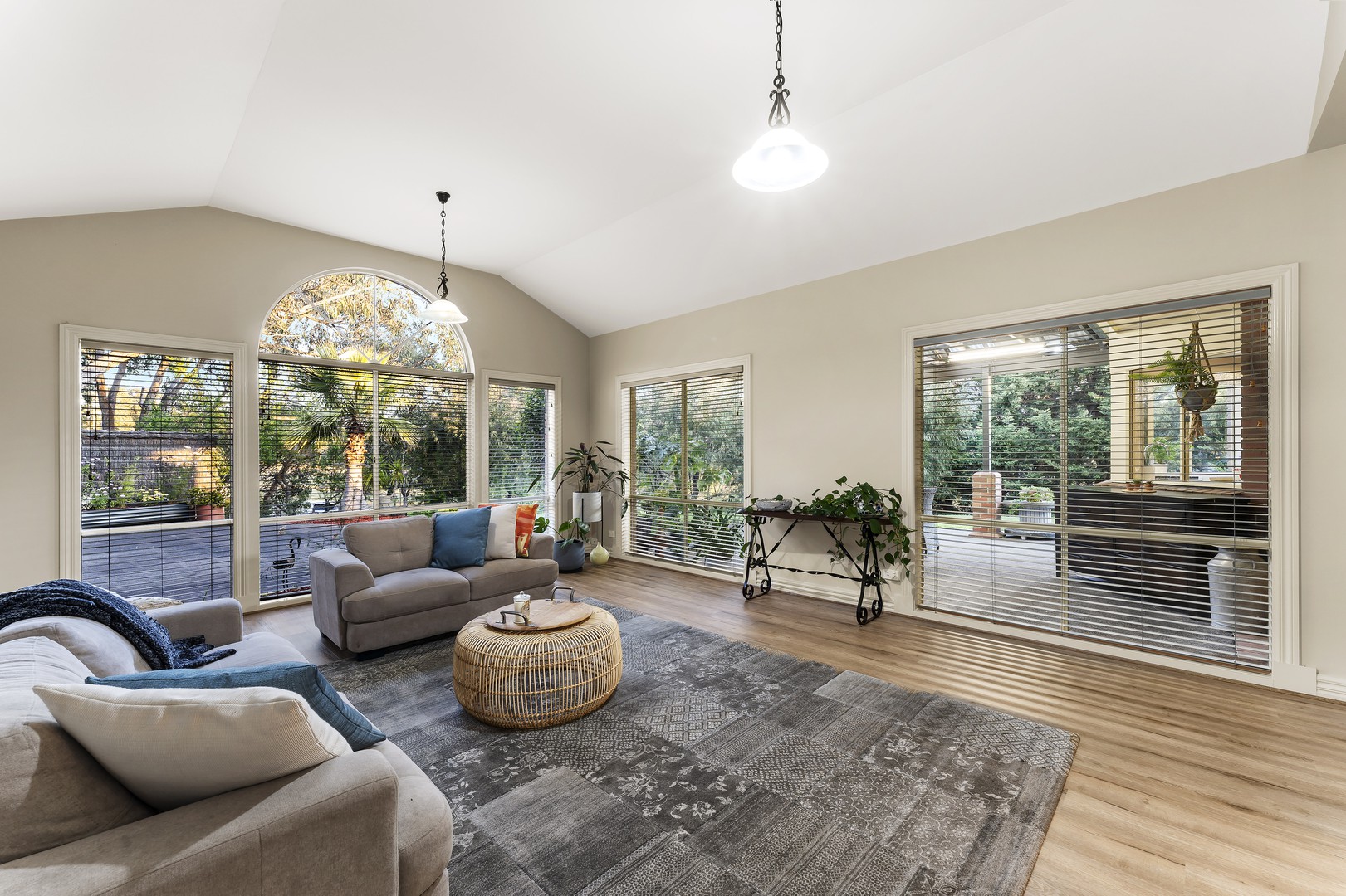 12 Echidna Road, Eltham, VIC 3095, Eltham - Thumbnail 2