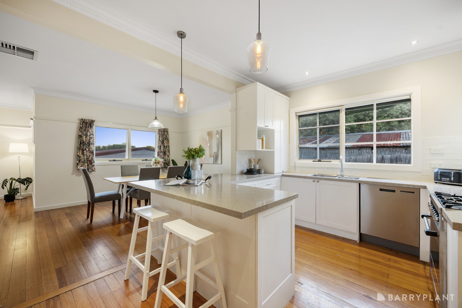 12 Emerald Street, Ringwood, VIC 3134, Ringwood - Thumbnail 5