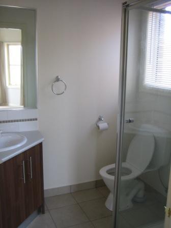 12 Emily Crescent, Point Cook, VIC 3030 - Thumbnail 2 - 17/01/2024