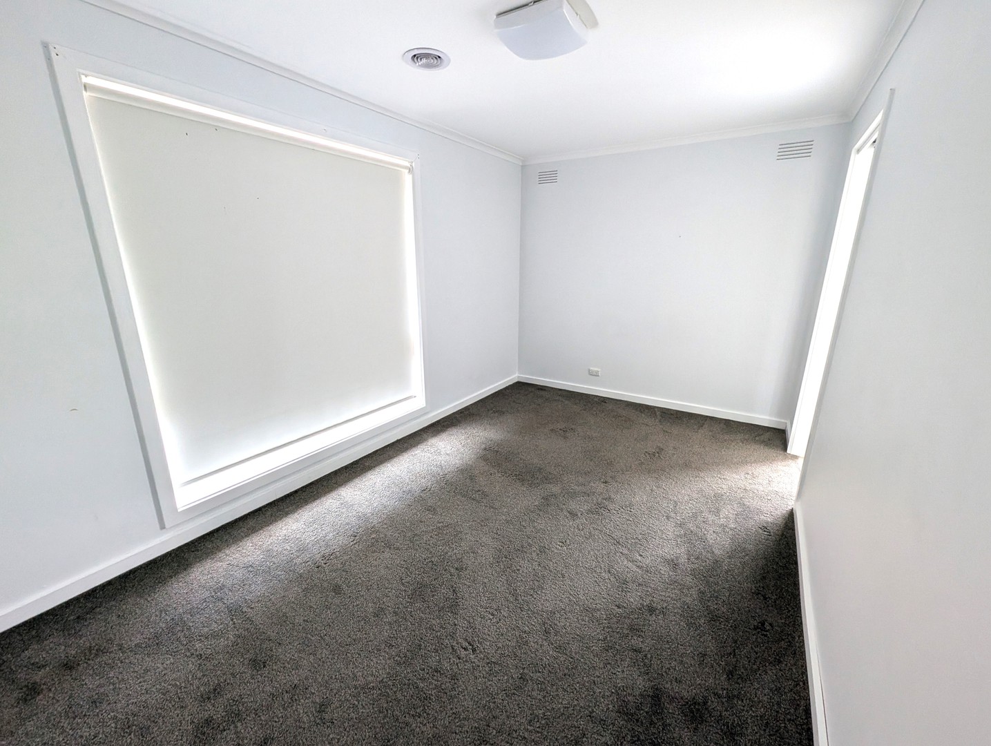 12 Enfield Drive, St Albans Park, VIC 3219, St Albans Park - Thumbnail 4