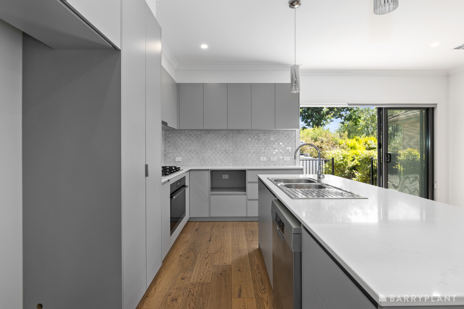 12 Fairview Avenue, Ringwood East, VIC 3135, Ringwood East - Thumbnail 4