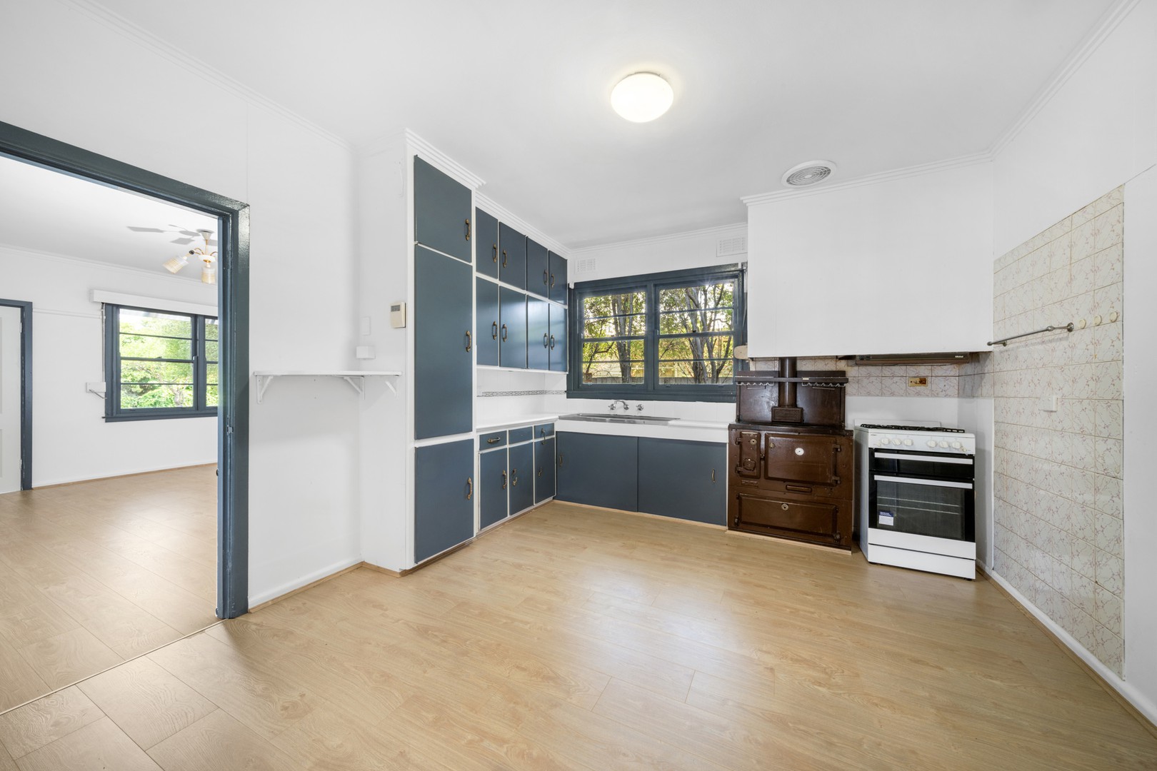 12 Falcon Street, Norlane, VIC 3214, Norlane - Thumbnail 4