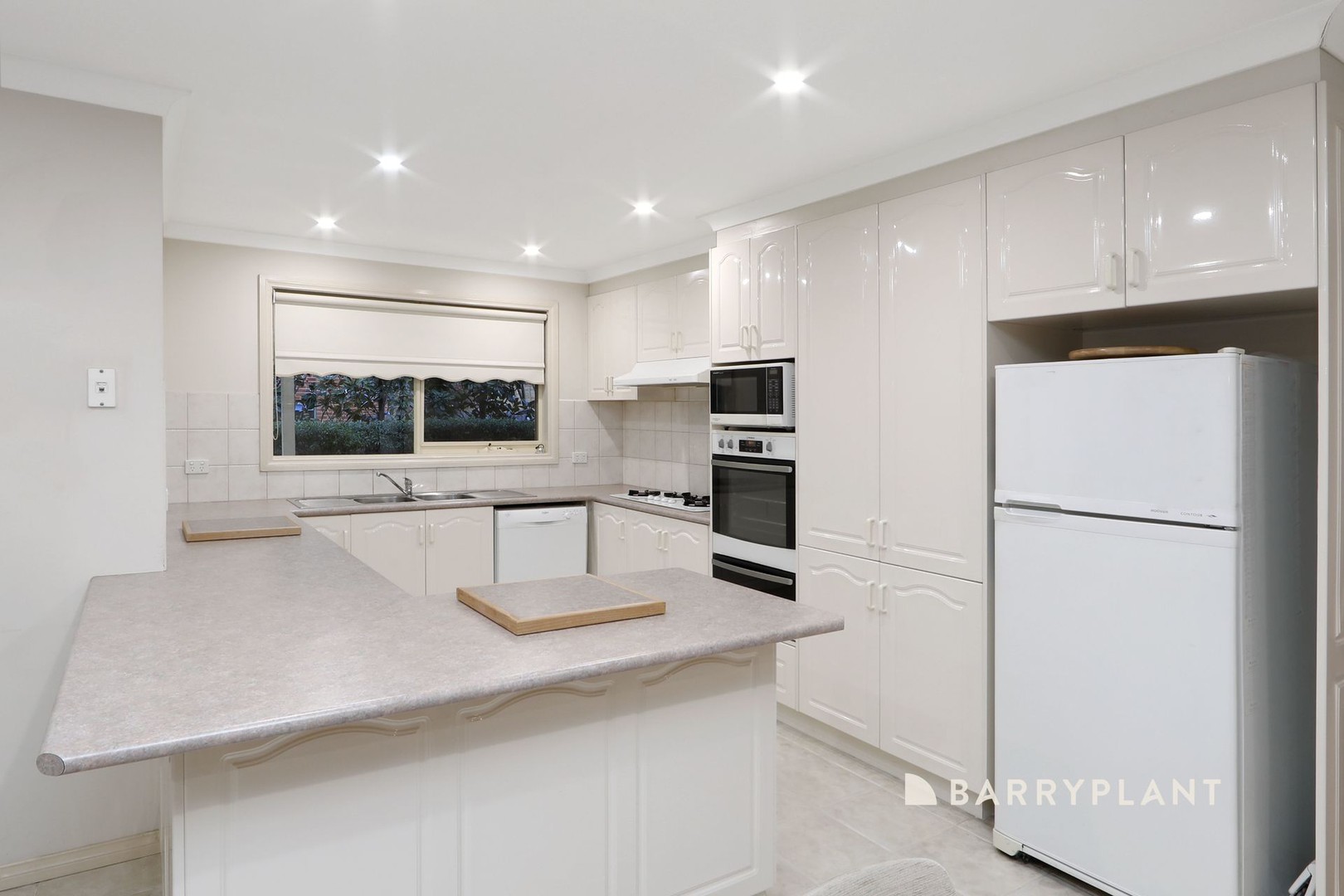 12 Faldo Court, Rowville, VIC 3178 - Thumbnail 2 - 24/06/2026