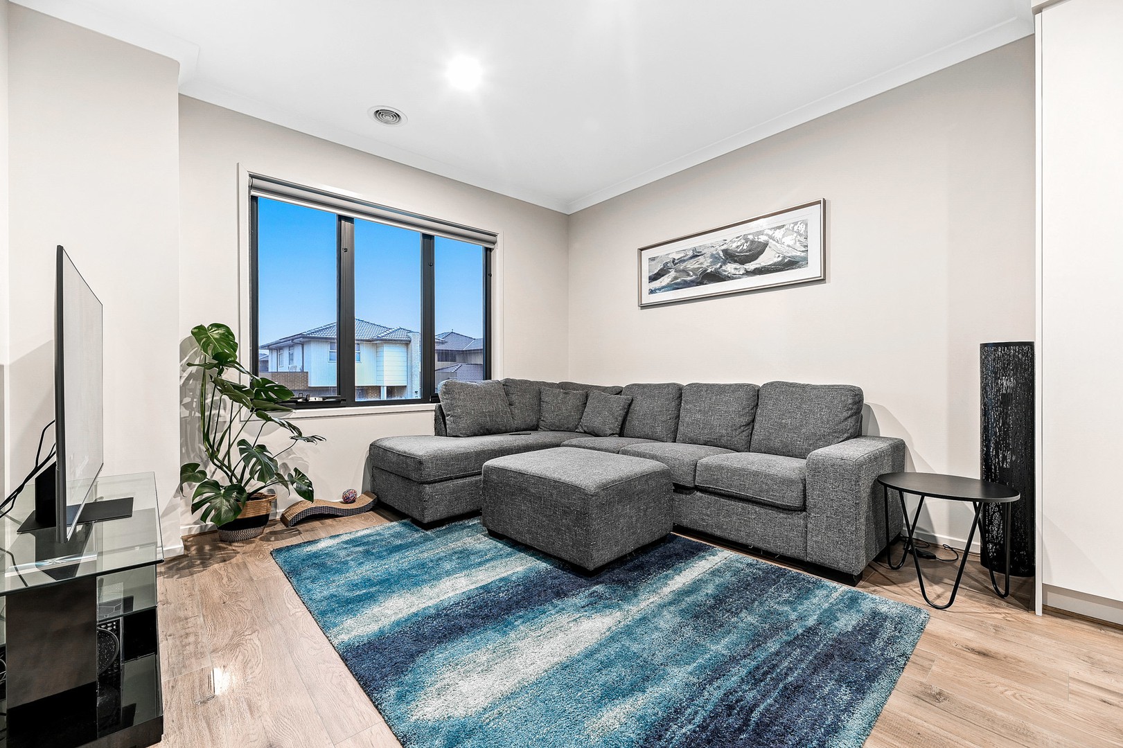 12 Fellowship Street, Clyde North, VIC 3978, Clyde North - Thumbnail 4