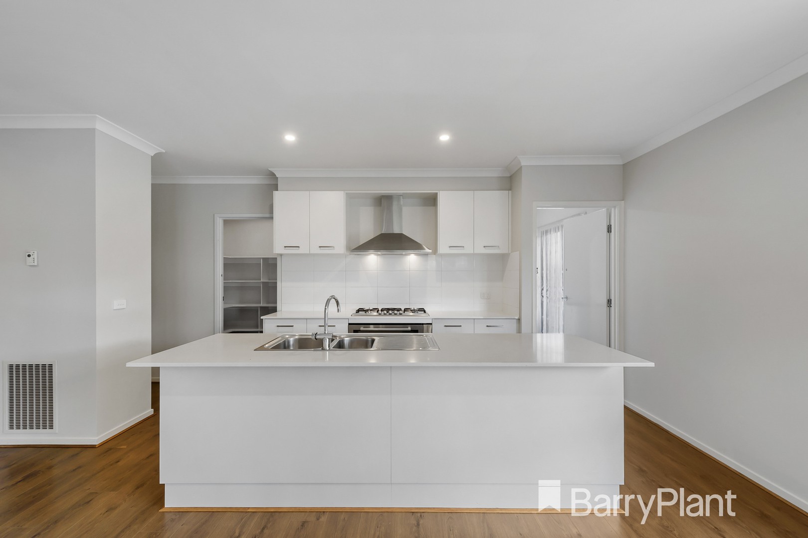 12 Fenway Street, Strathtulloh, VIC 3338, Strathtulloh - Thumbnail 4
