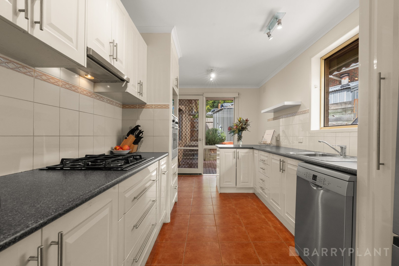 12 Florence Avenue, Emerald, VIC 3782, Emerald - Thumbnail 3