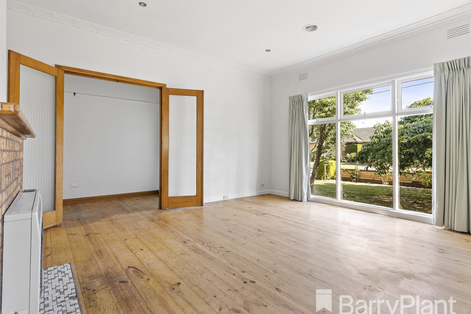 12 Freeman Street, Wendouree, VIC 3355, Wendouree - Thumbnail 4