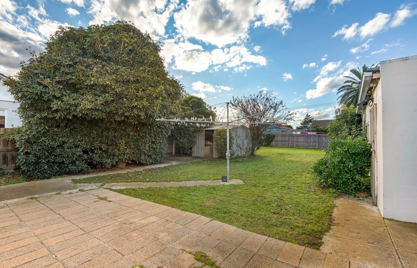 12 Fronsac  Avenue, Corio, VIC 3214, Corio - Thumbnail 7