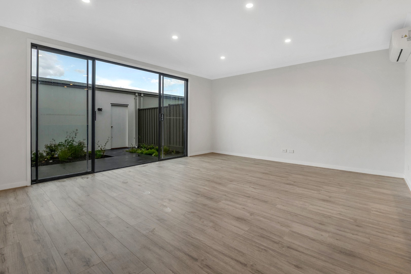 12 Furphy Walk, Kalkallo, VIC 3064, Kalkallo - Thumbnail 4