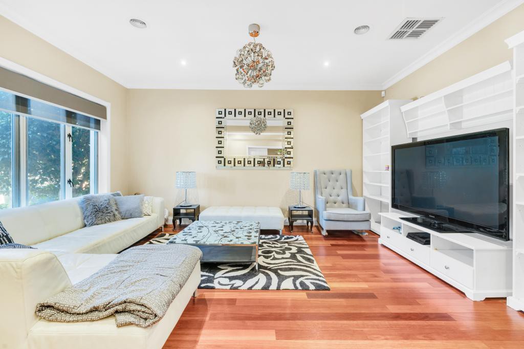 12 Germander Court, Hoppers Crossing, VIC 3029, Hoppers Crossing - Thumbnail 2