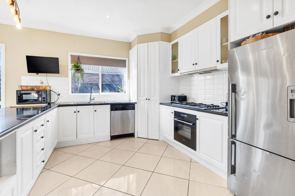 12 Germander Court, Hoppers Crossing, VIC 3029, Hoppers Crossing - Thumbnail 6