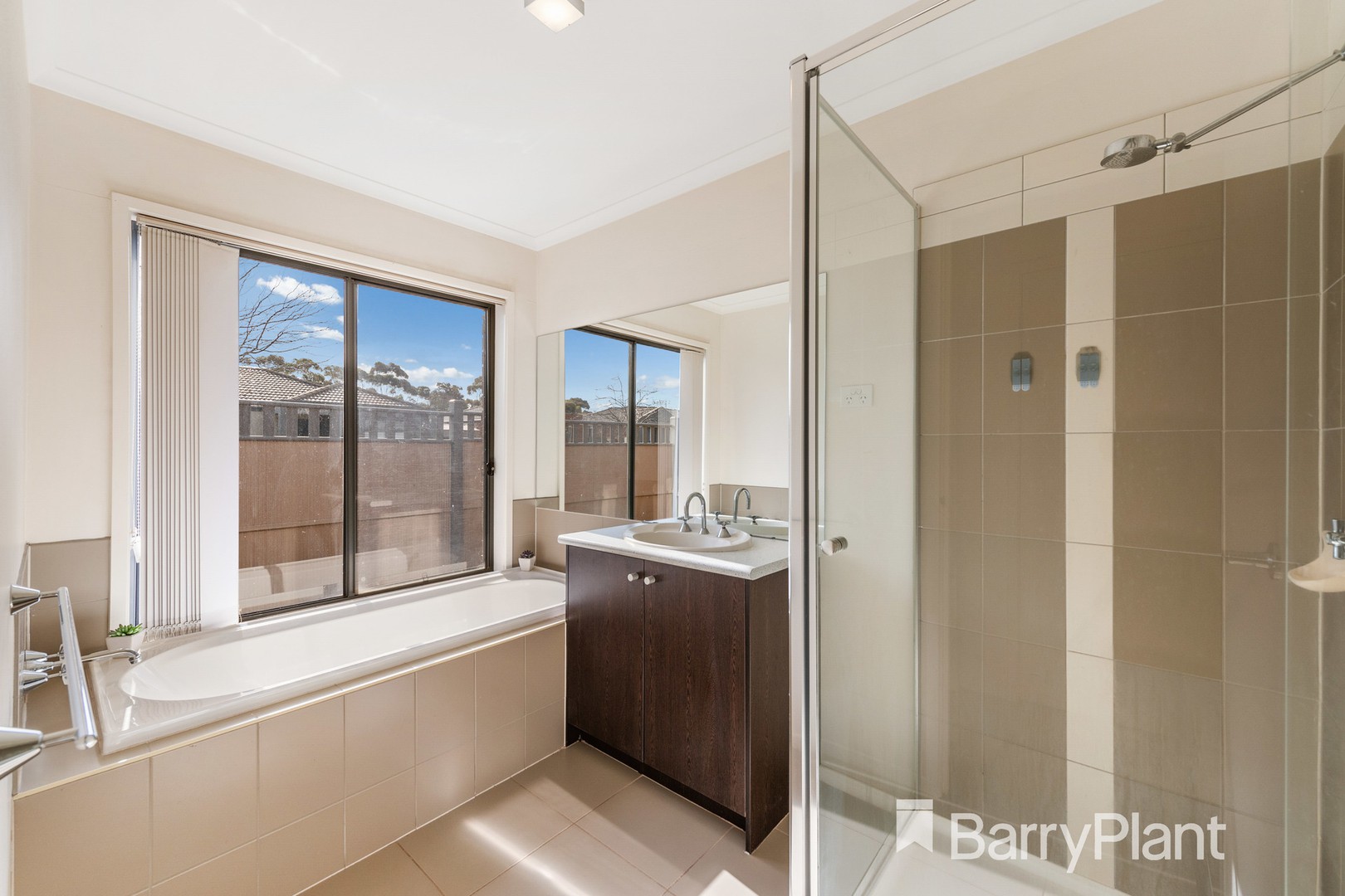 12 Glencroft Terrace, Melton West, VIC 3337, Melton West - Thumbnail 6