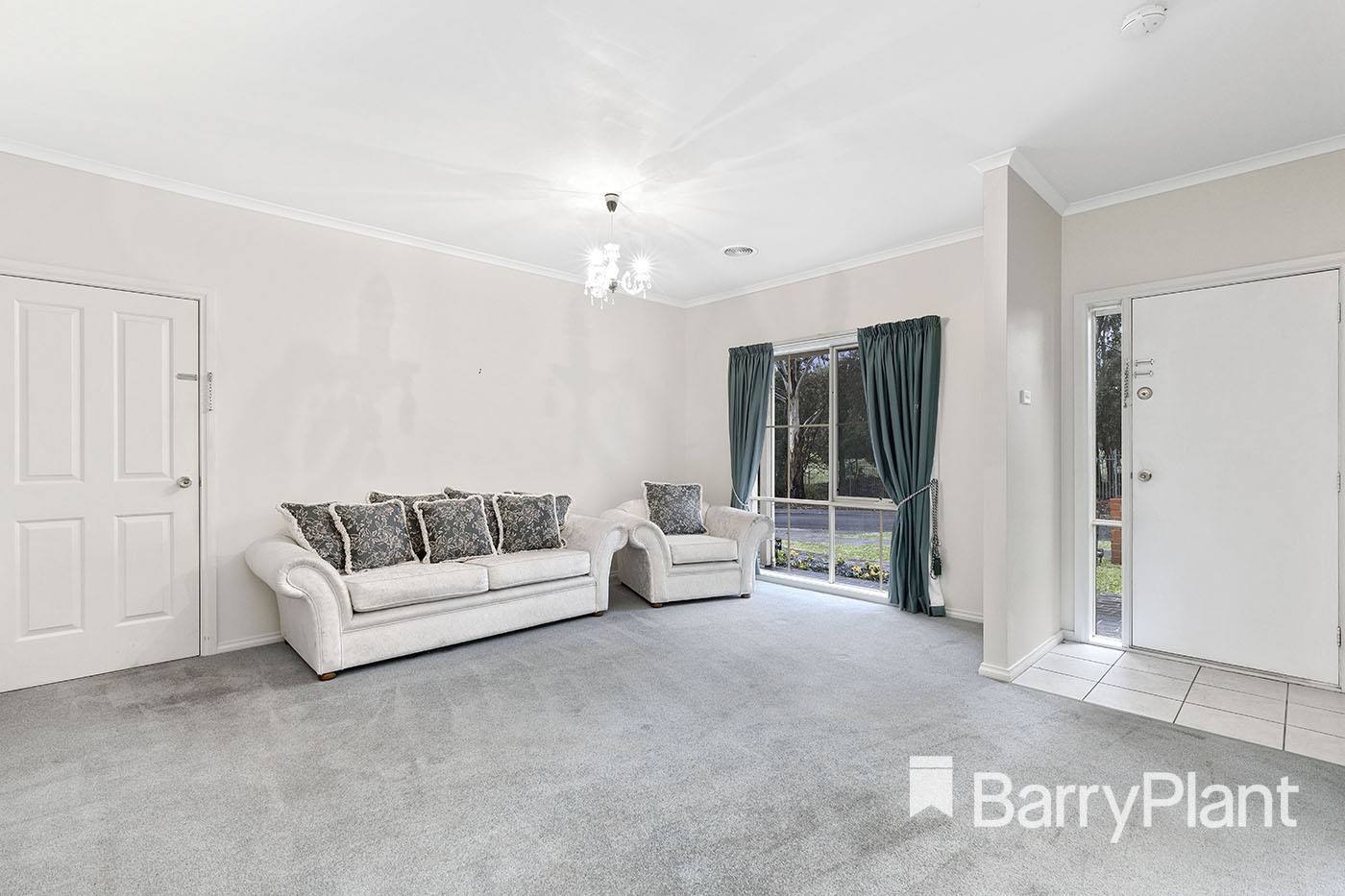 27 Steane Street, COCKATOO, Cockatoo - Thumbnail 2