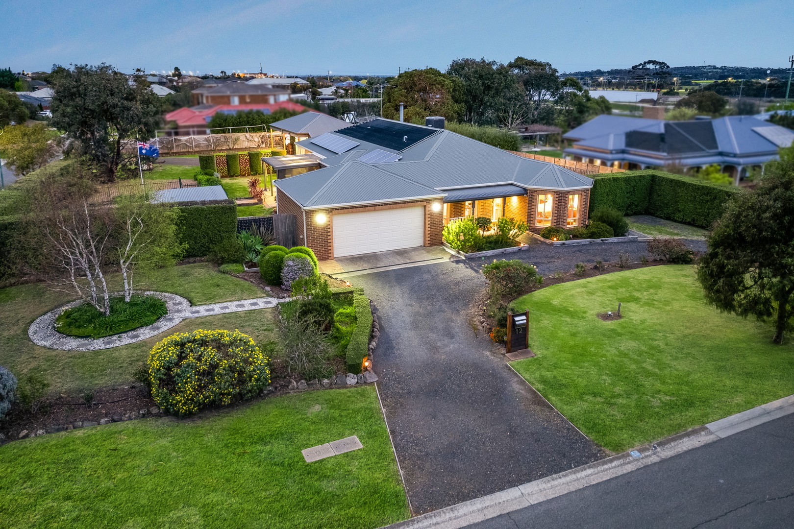 12 Grange Park Drive, Waurn Ponds, VIC 3216, Waurn Ponds - Thumbnail 3