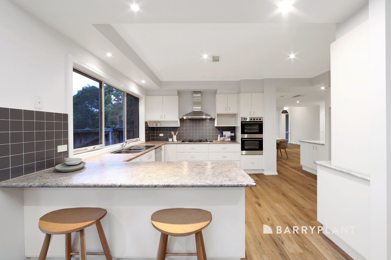 12 Greenbank Court, Lysterfield, VIC 3156, Lysterfield - Thumbnail 4
