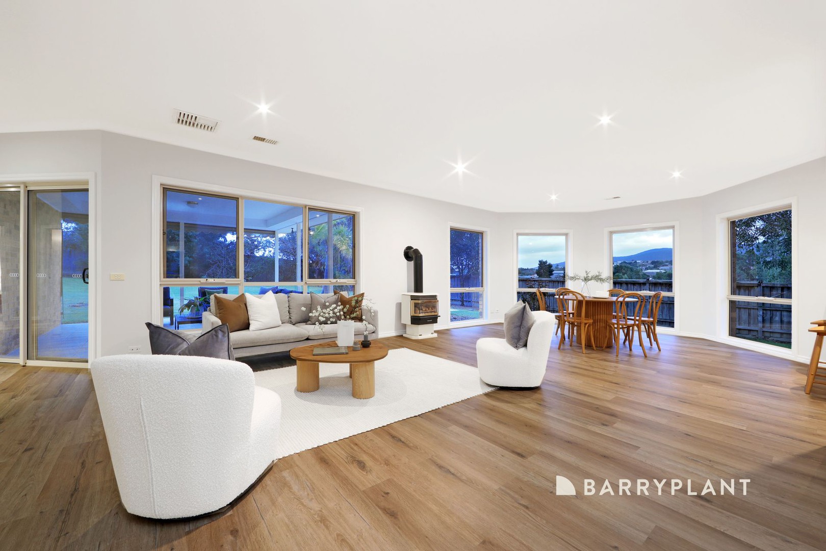 12 Greenbank Court, Lysterfield, VIC 3156, Lysterfield - Thumbnail 6