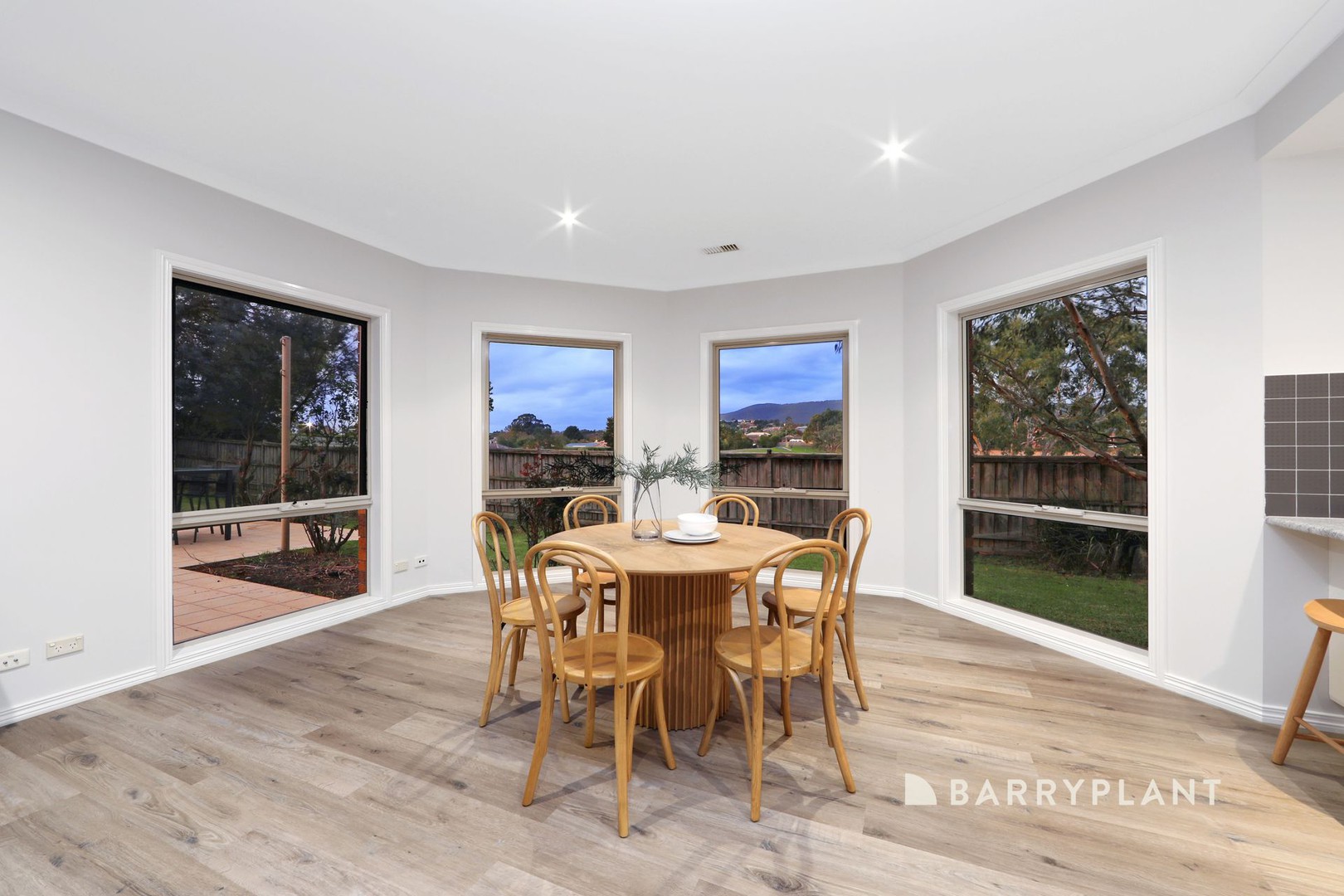 12 Greenbank Court, Lysterfield, VIC 3156, Lysterfield - Thumbnail 7