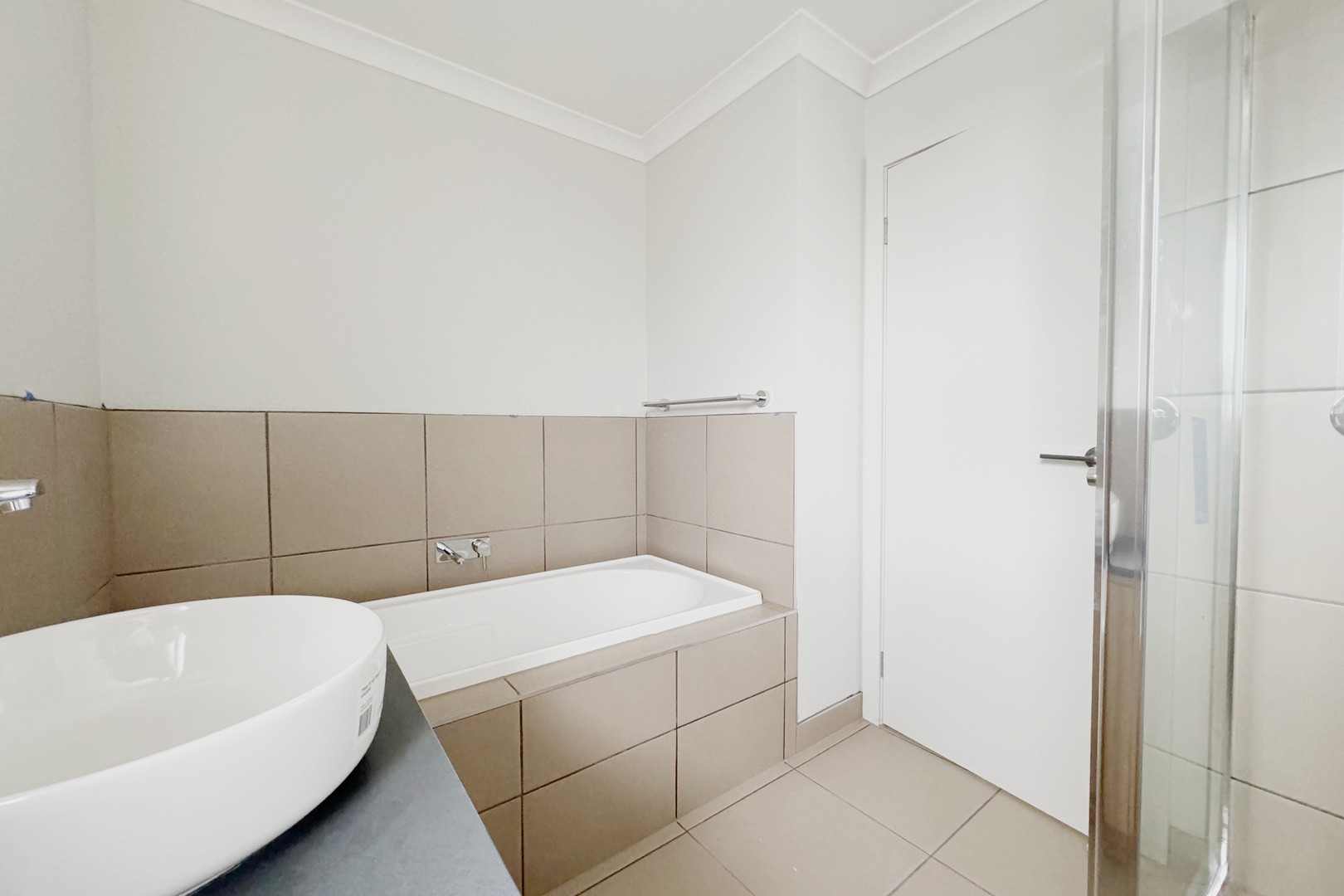 12 Greenfinch Drive, Clyde North, VIC 3978, Clyde North - Thumbnail 5