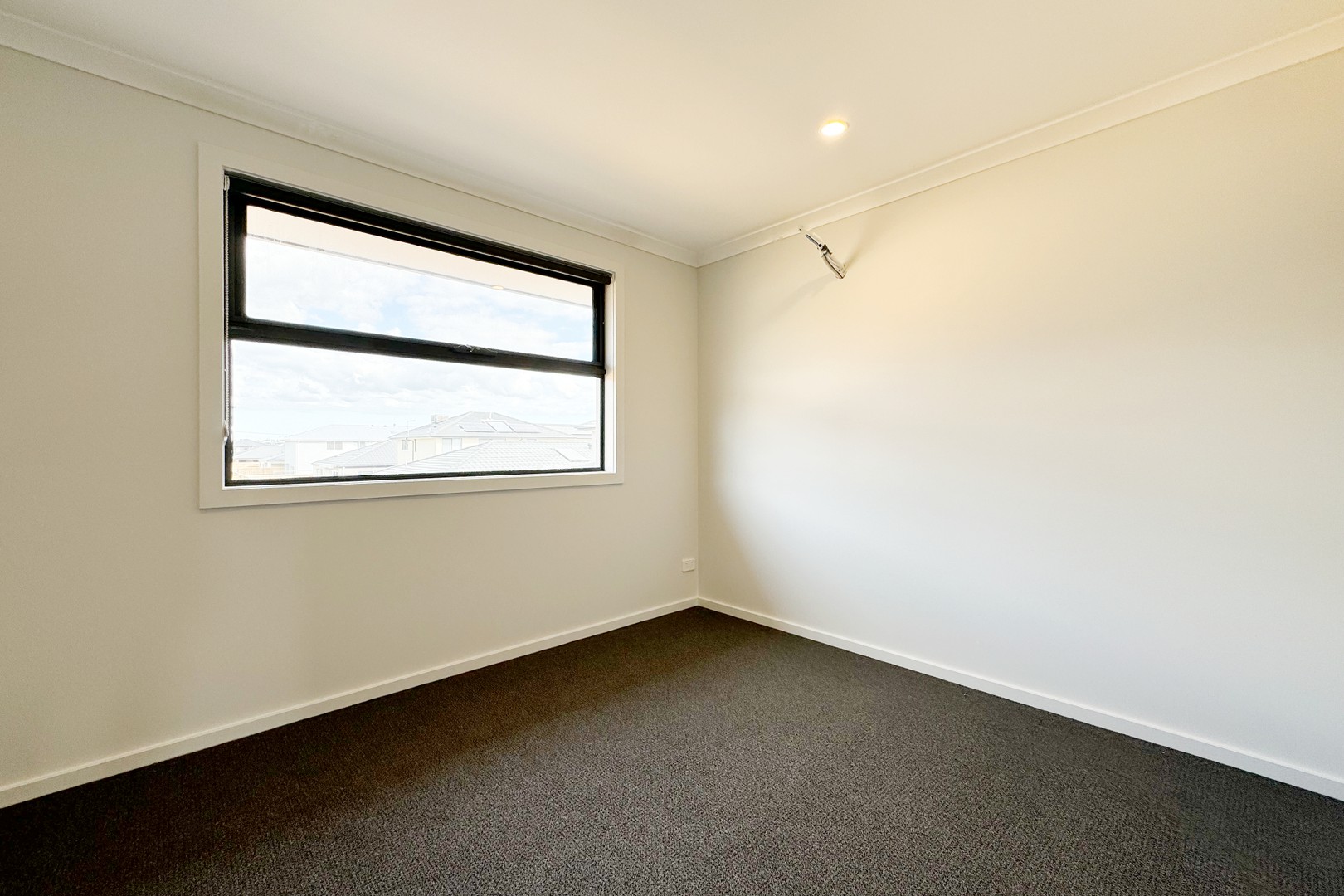 12 Greenfinch Drive, Clyde North, VIC 3978, Clyde North - Thumbnail 8