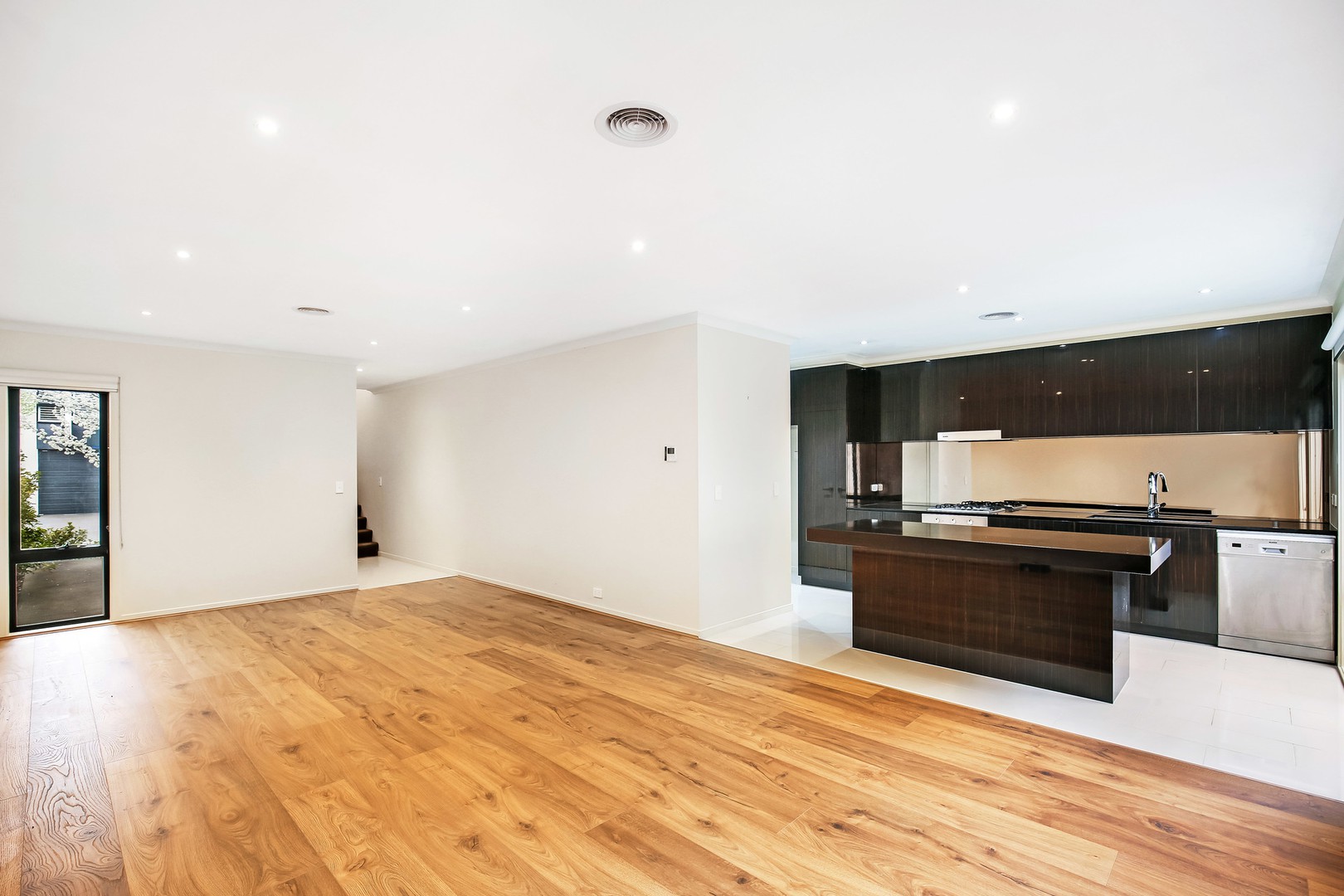 12 Greenwich Crescent, Bundoora, VIC 3083, Bundoora - Thumbnail 4
